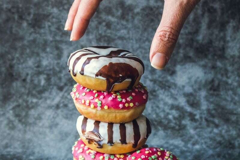 Desejo de comer doce em excesso pode ser problema de saúde; veja qual