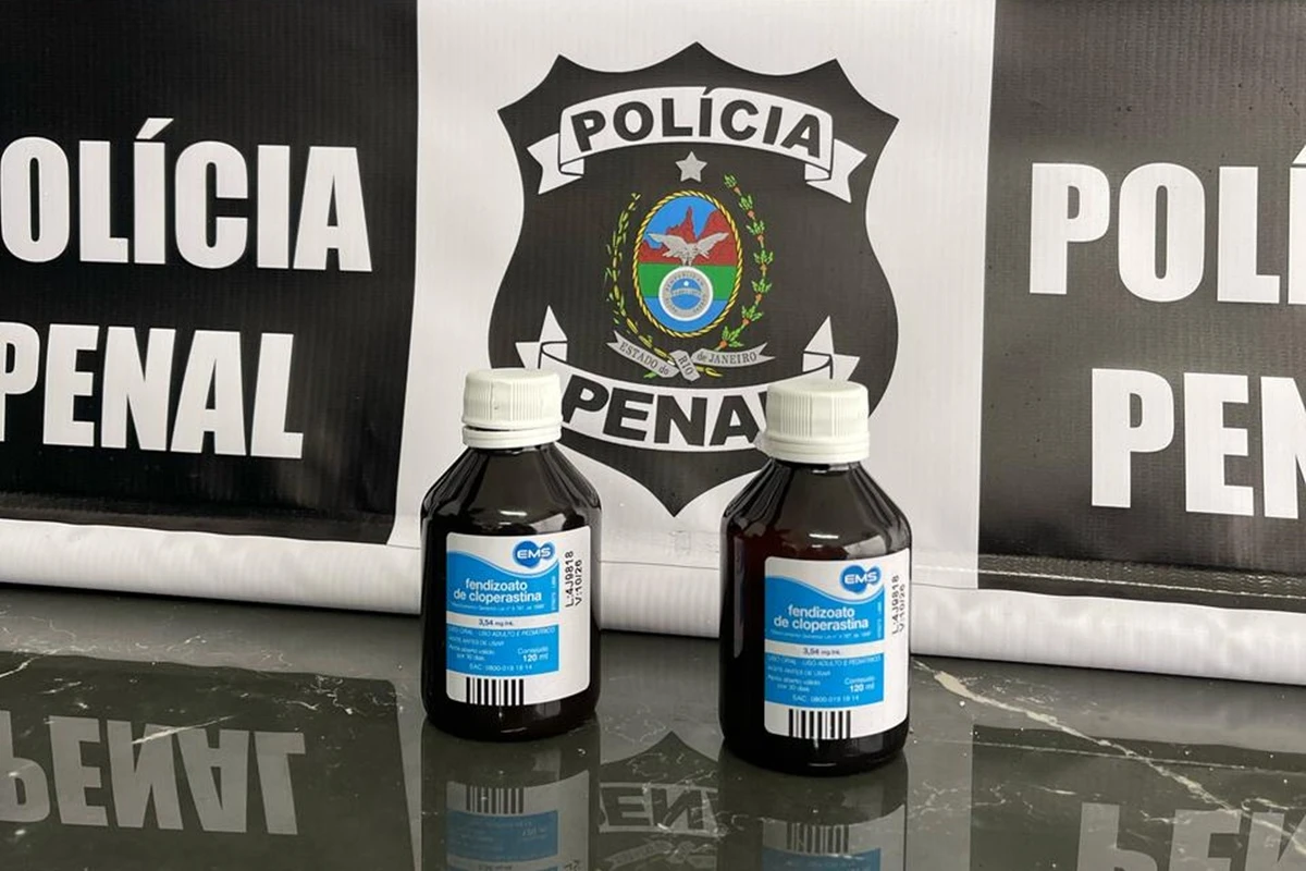 Falso xarope: visitante tenta entrar com cocaína líquida em presídio