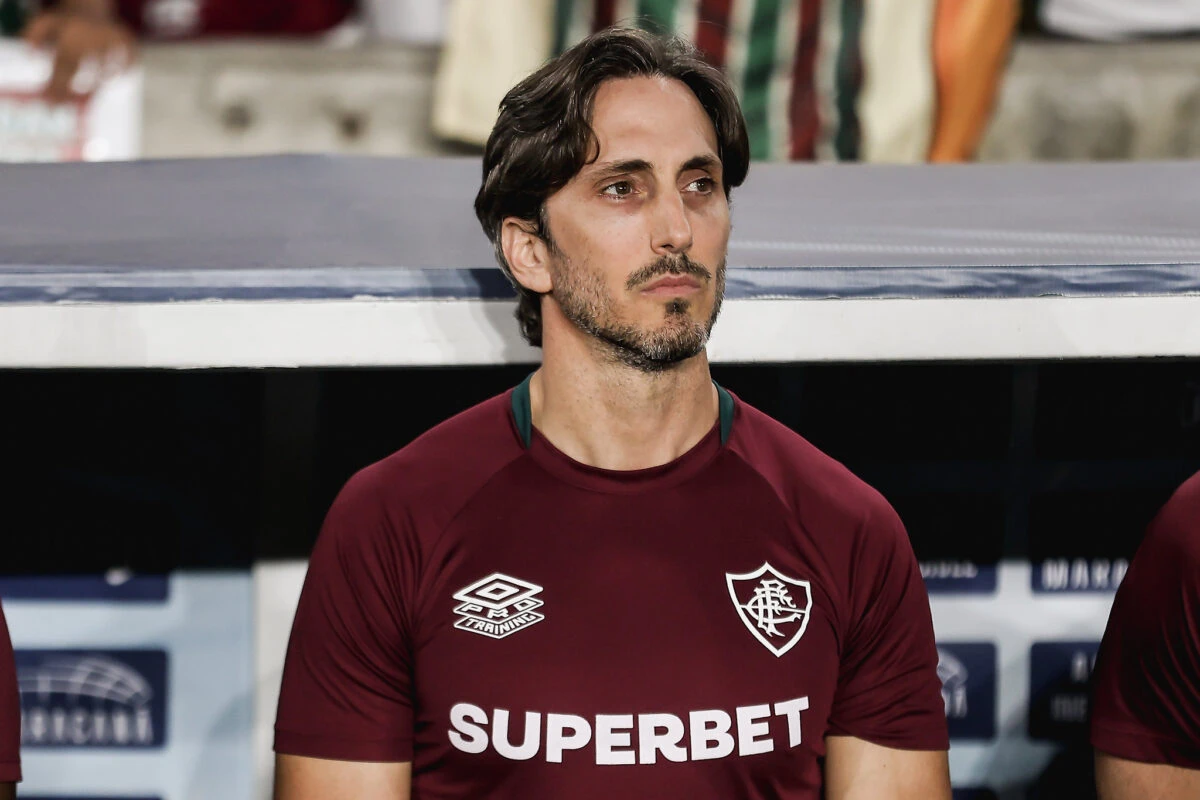 Zubeldía elogia atuação do Fluminense diante do Galo no Maracanã; veja