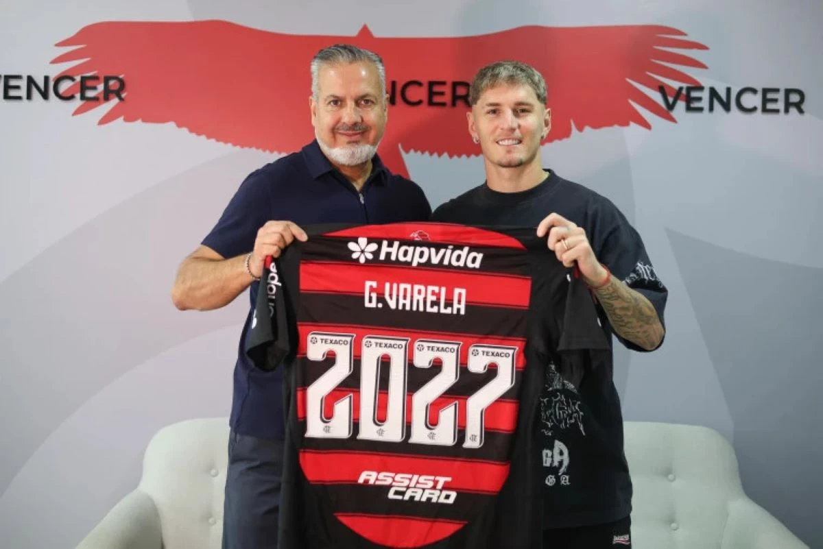 Flamengo anuncia renovação com Guillermo Varela até 2027