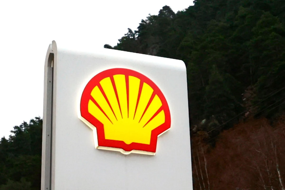 Maior negócio do petróleo em décadas? Shell nega compra da rival BP
