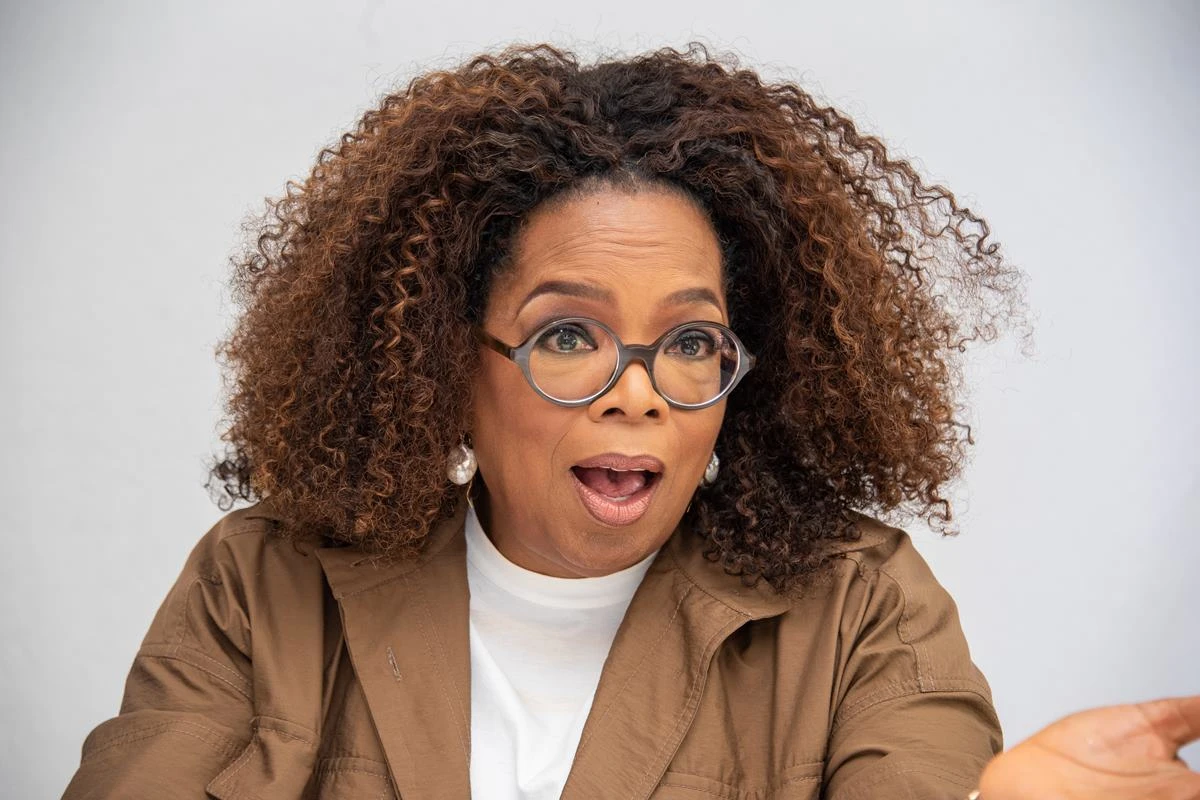 Oprah libera estrada particular em Maui após alerta de tsunami