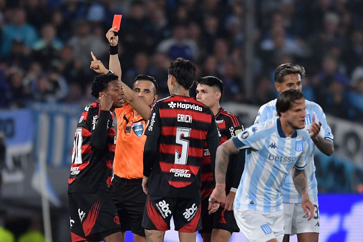 Conmebol divulga áudio do VAR em expulsão polêmica de Gonzalo Plata