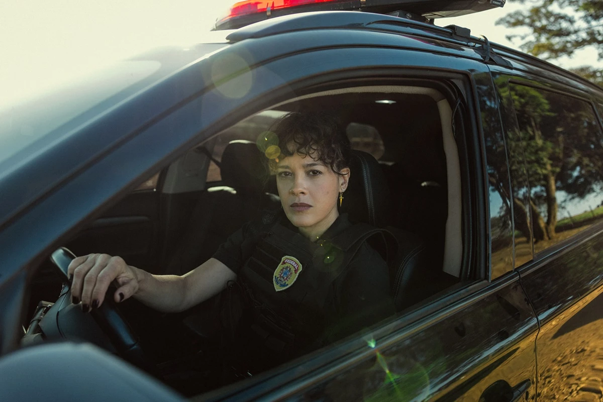 Série brasileira da Netflix é tão tensa que parece documentário