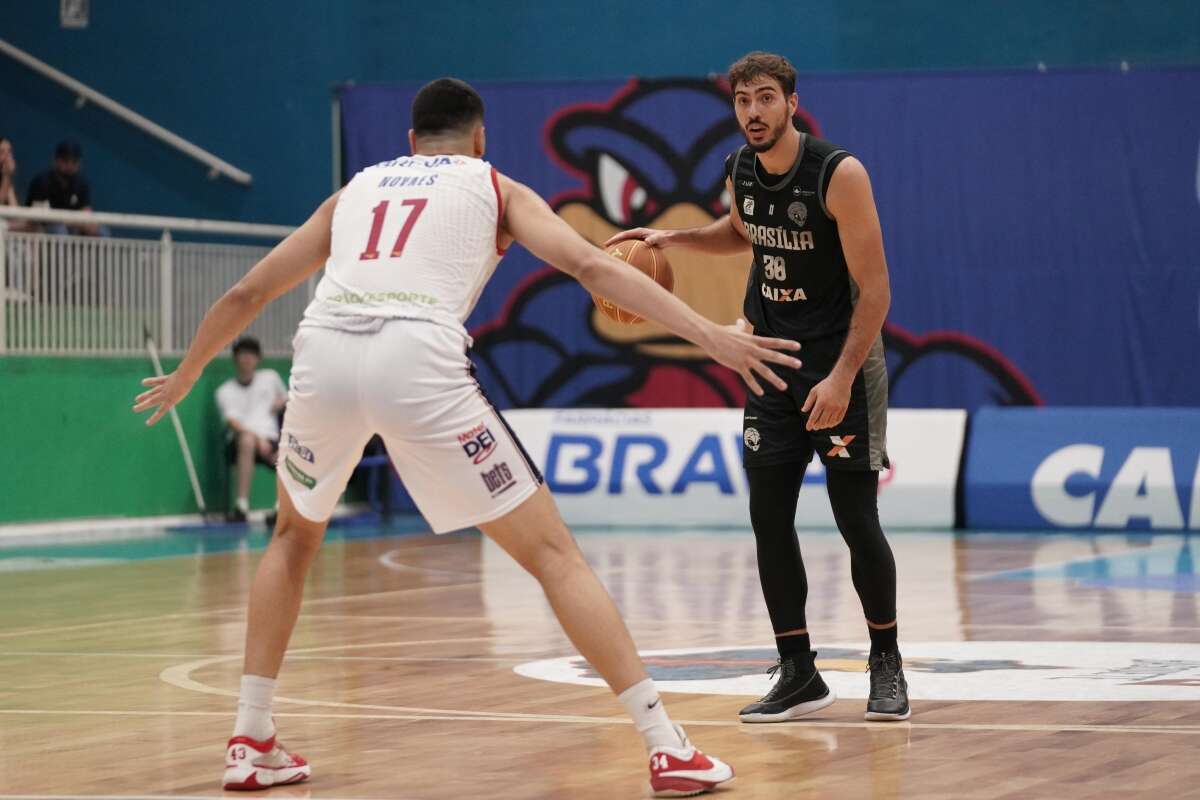 Brasília Basquete tem noite irreconhecível e perde fora de casa no NBB