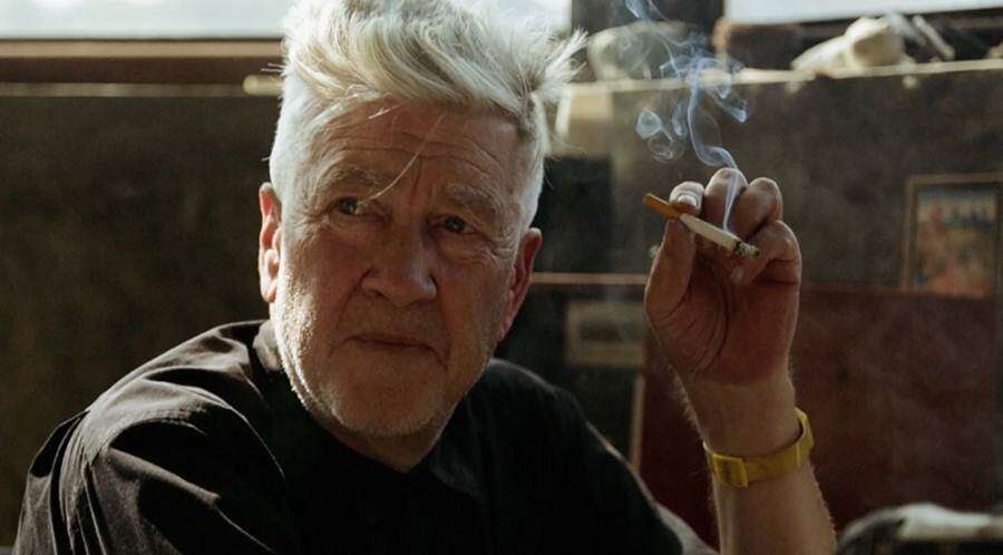 David Lynch: entenda por que diretor com enfisema não consegue andar