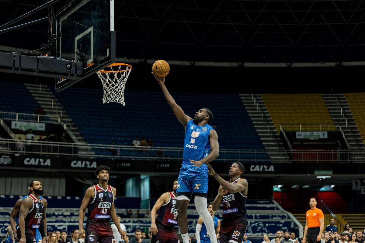 Com segundo tempo impecável, Brasília Basquete volta a vencer no NBB