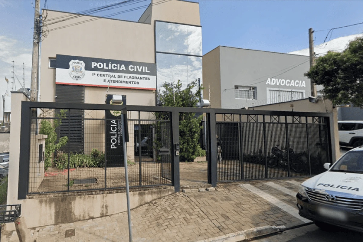 Motorista de app é xingada de “macaca” após negar corrida à passageira