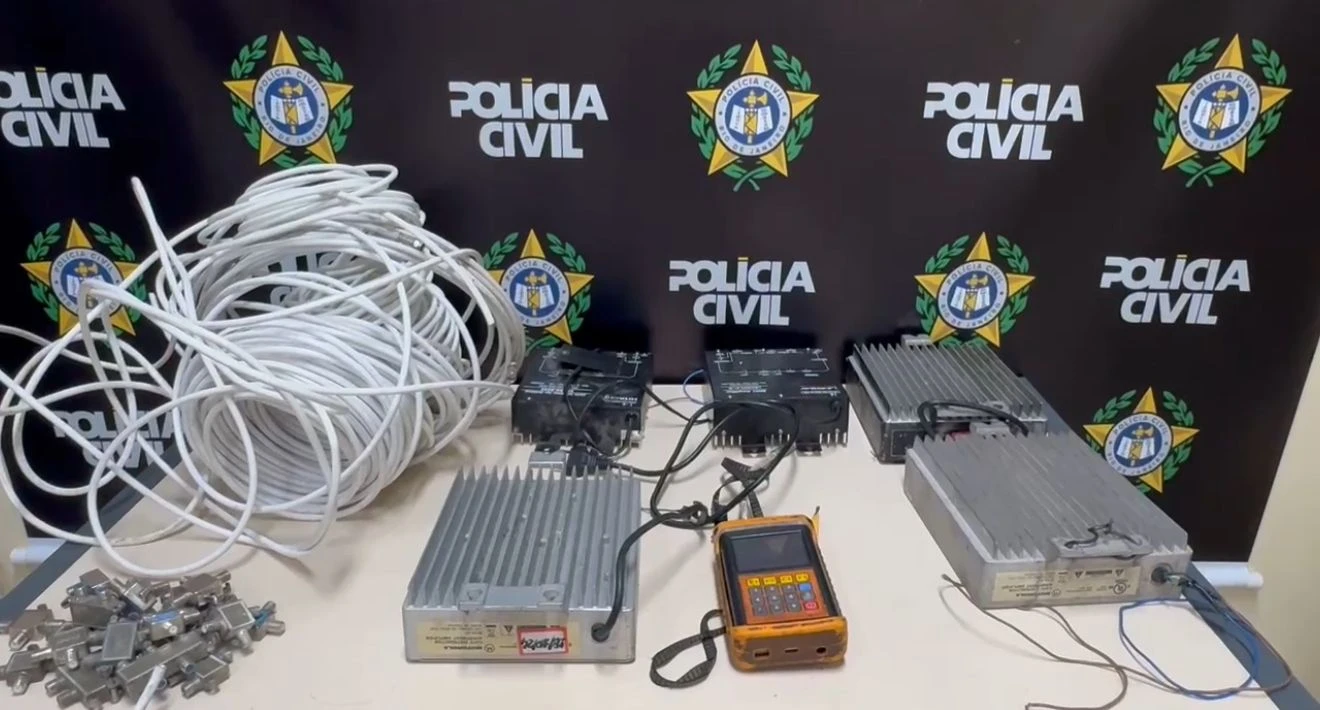 Polícia Civil desmantela “gatonet” criado pelo CV no Rio de Janeiro