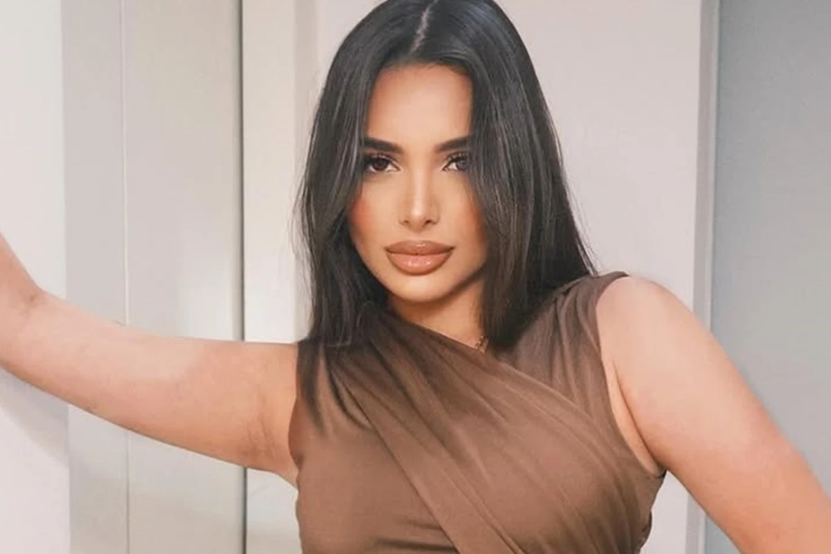Gabi Kovalski corrige assimetria e flacidez do bumbum com PMMA