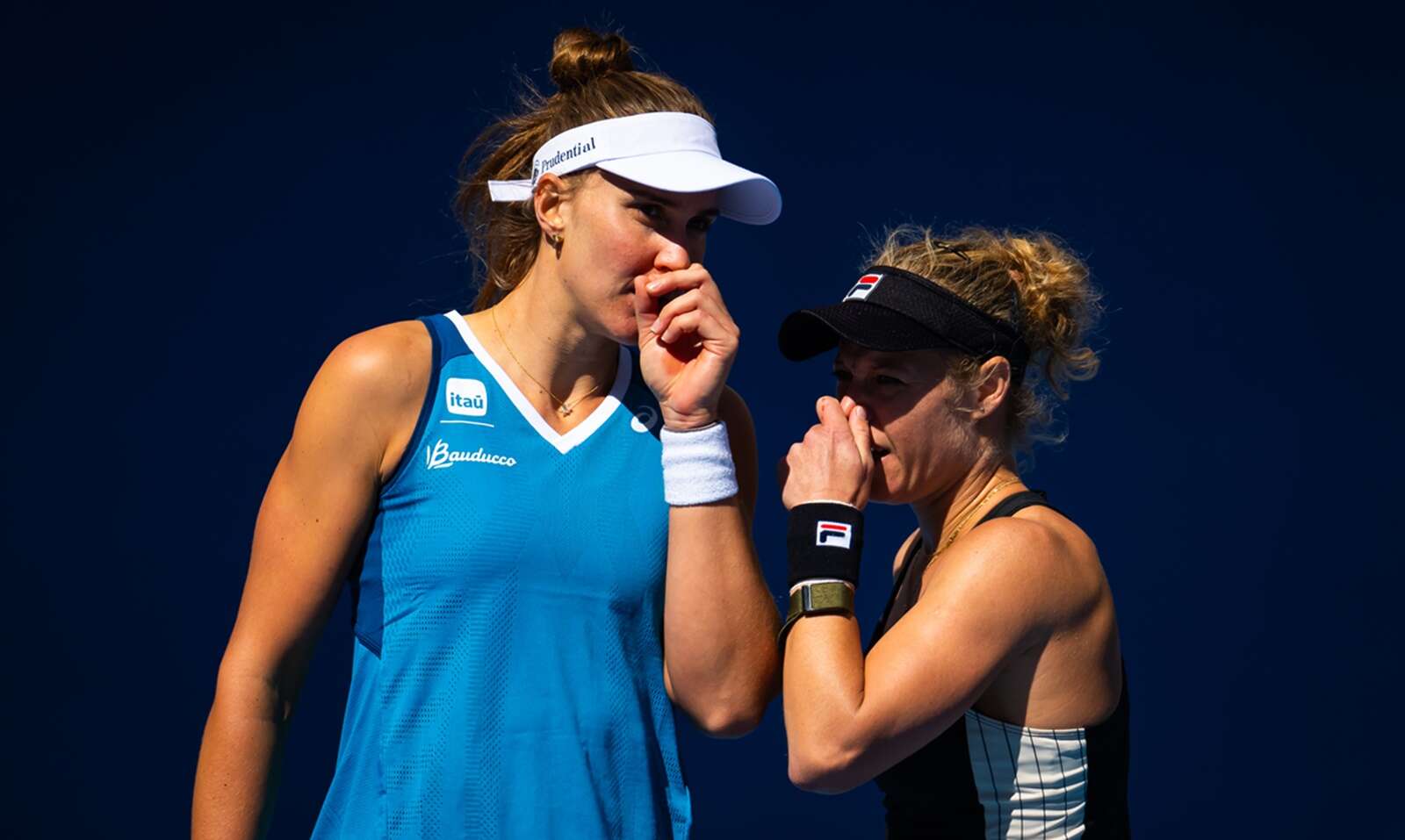 Bia Haddad e Siegemund terminam com o vice no WTA 500 de Adelaide