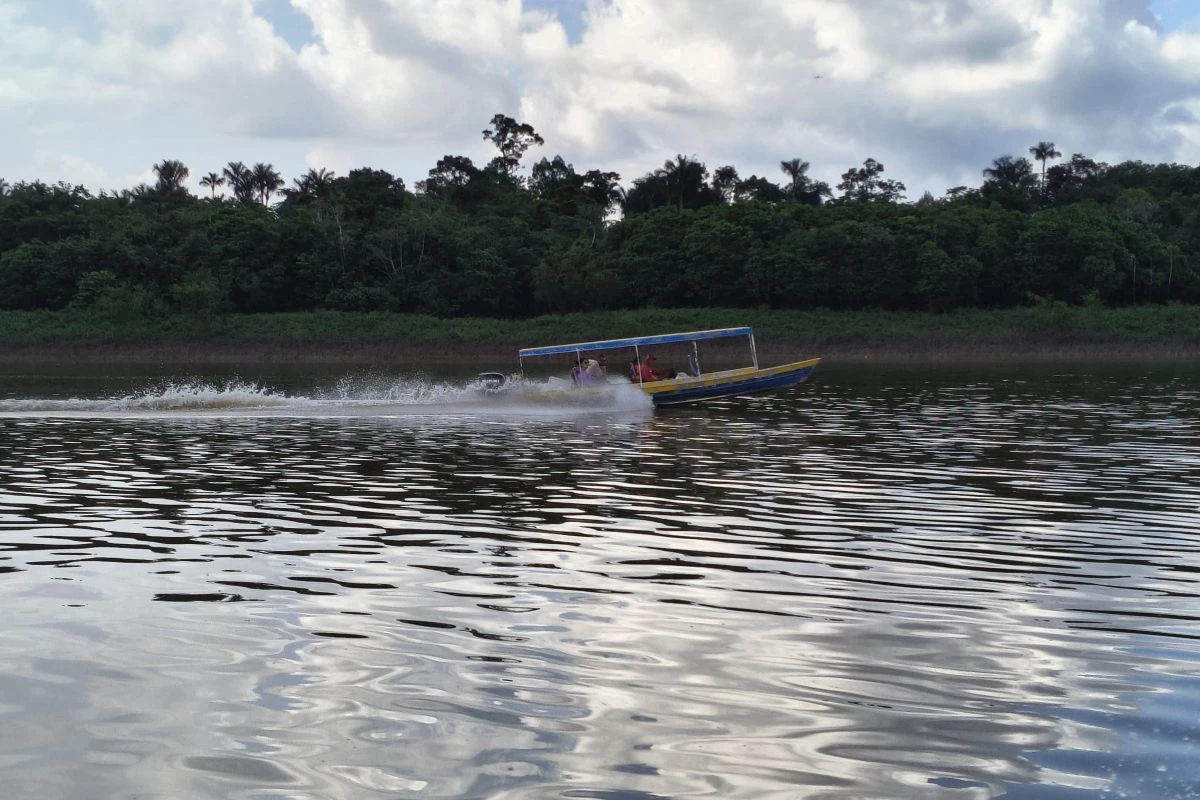 PMs atacam como piratas no Rio Solimões para roubar cargas de drogas