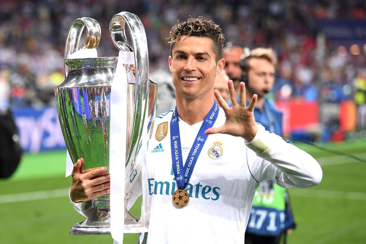 Cristiano Ronaldo será homenageado pela Uefa em sorteio da Champions