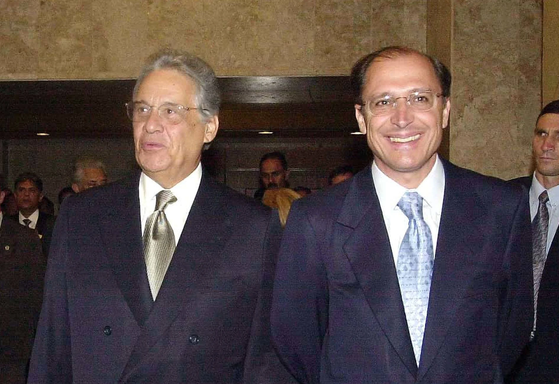 Alckmin parabeniza FHC, seu ex-companheiro de PSDB, por aniversário
