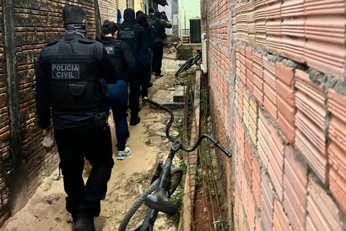 Com atuação de advogada, facção tem “arrecadação diária” de R$ 19 mil