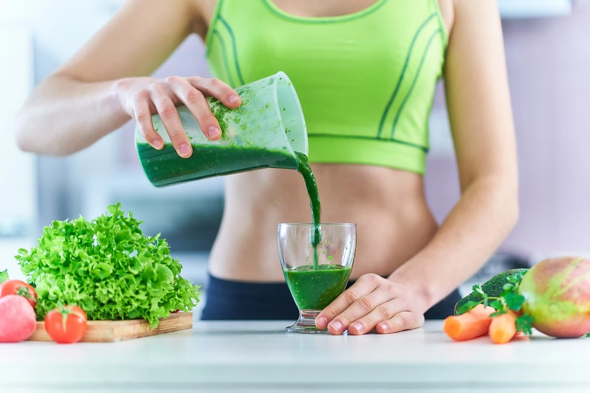 Adeus, fadiga: suco verde rico em ferro para acabar com o cansaço