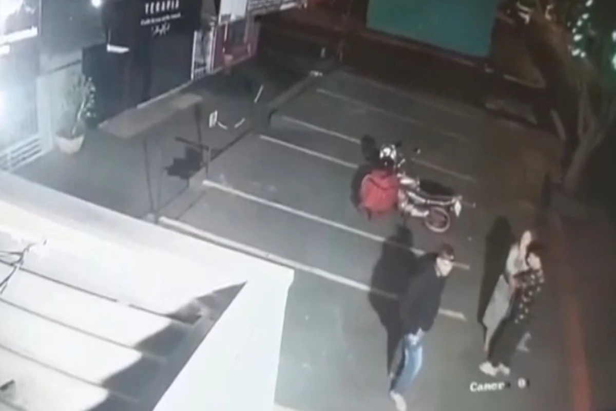Vídeo: mãe foge em desespero após marido ser morto pelo filho em MS
