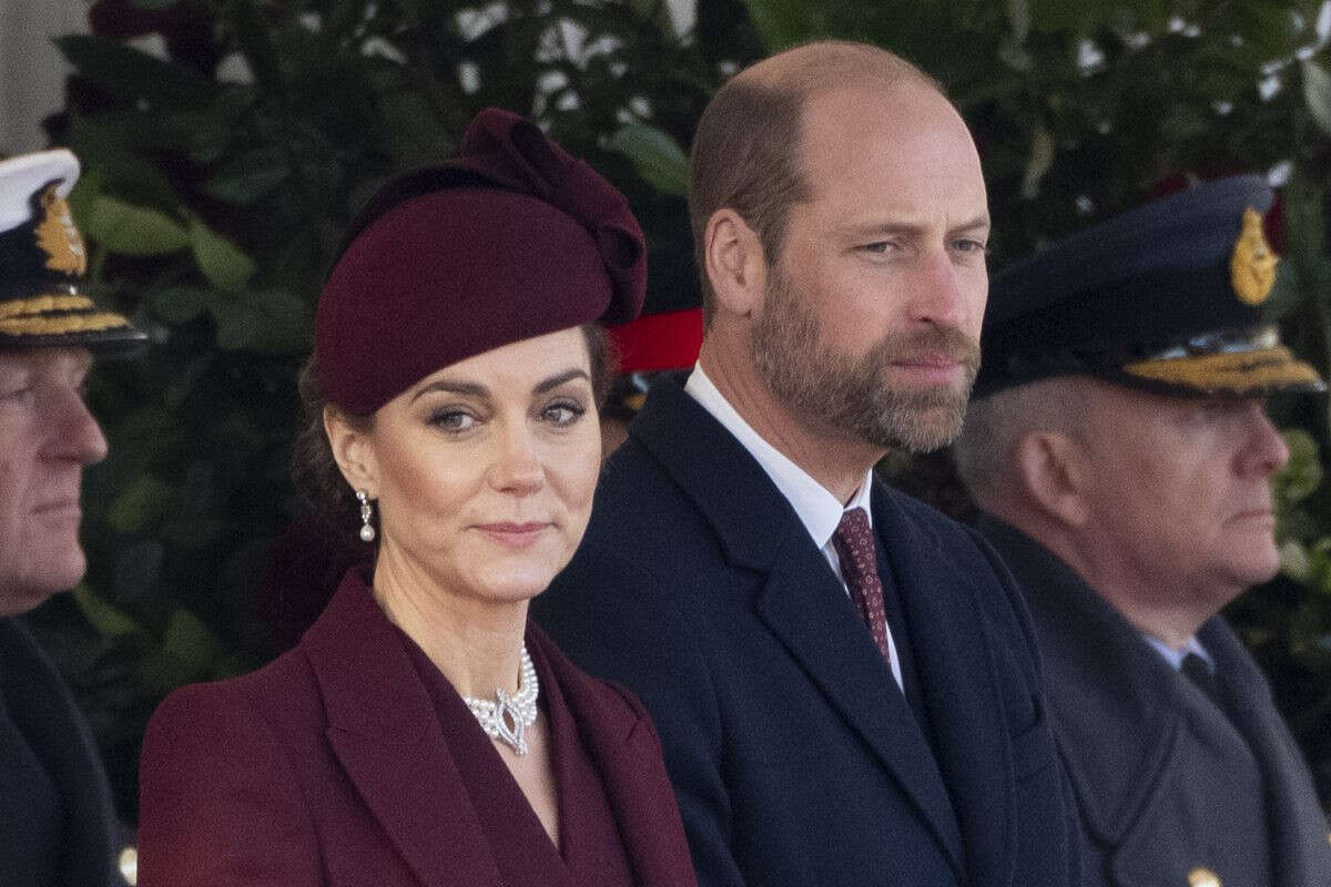 William e Kate começam a se preparar para assumir reinado mais cedo