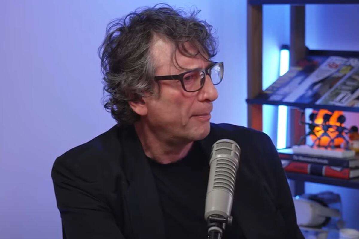 Editora suspende lançamentos de Neil Gaiman no Brasil após acusações