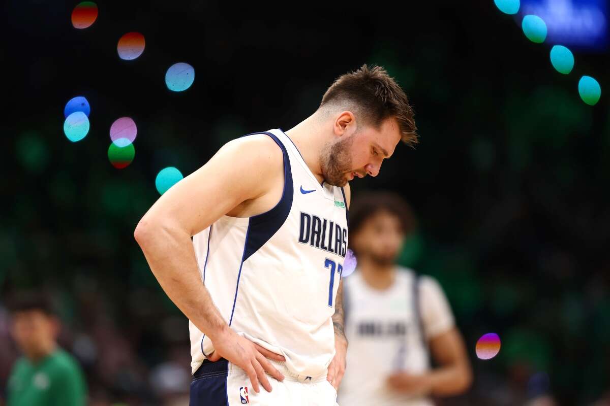 Doncic se desculpa por expulsão no Jogo 3: “Minha culpa”