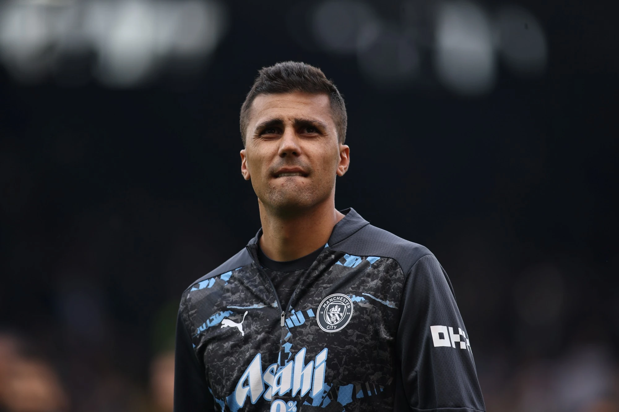 Rodri, do City, quer evitar jogo contra brasileiros: “Surpreendendo”