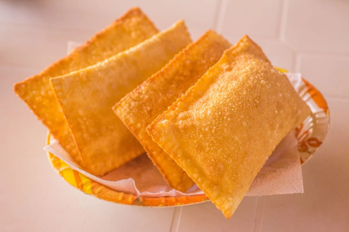 Dia do Pastel: relembre lugares famosos no DF para comer a iguaria