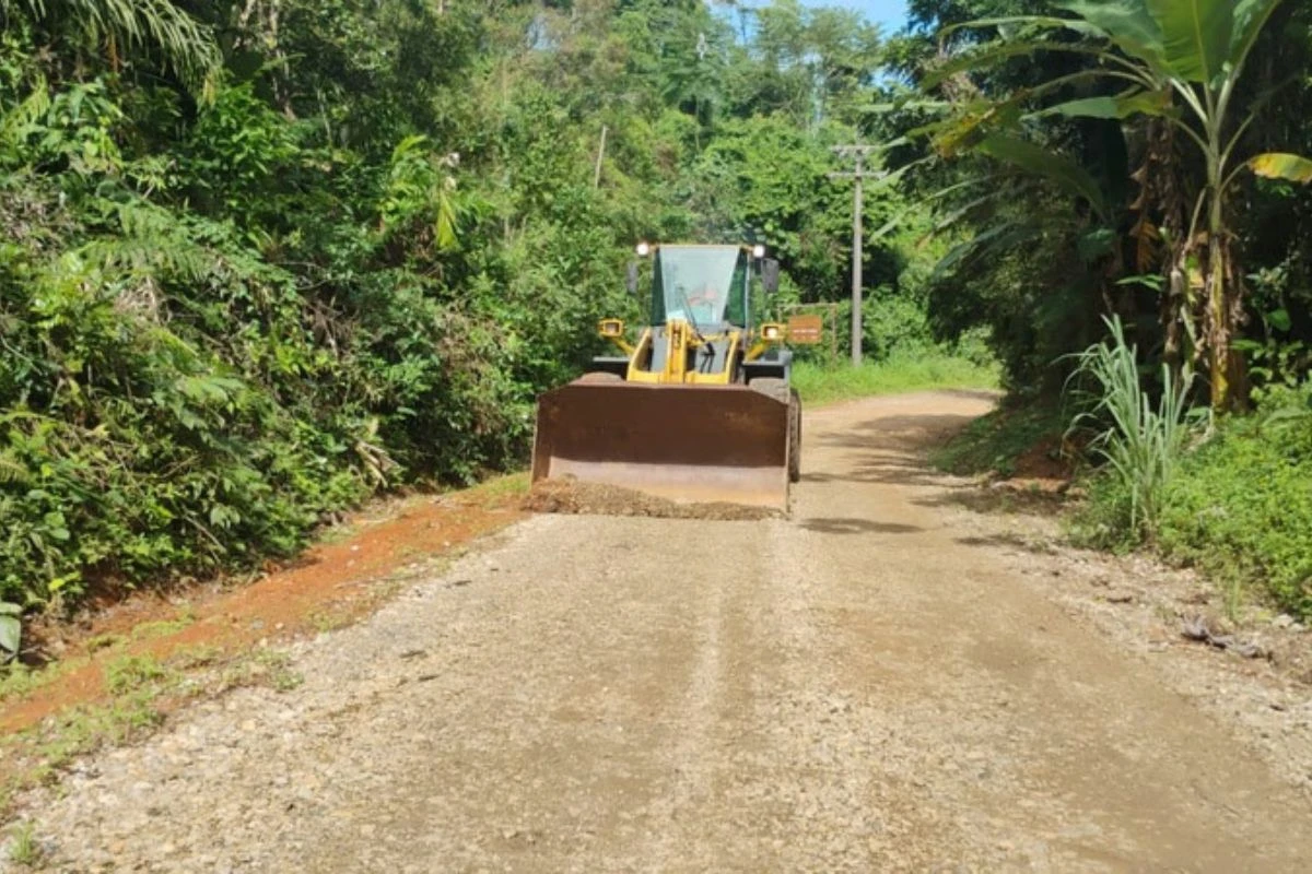 Governo inicia obras para conter o avanço do mar no litoral de SP