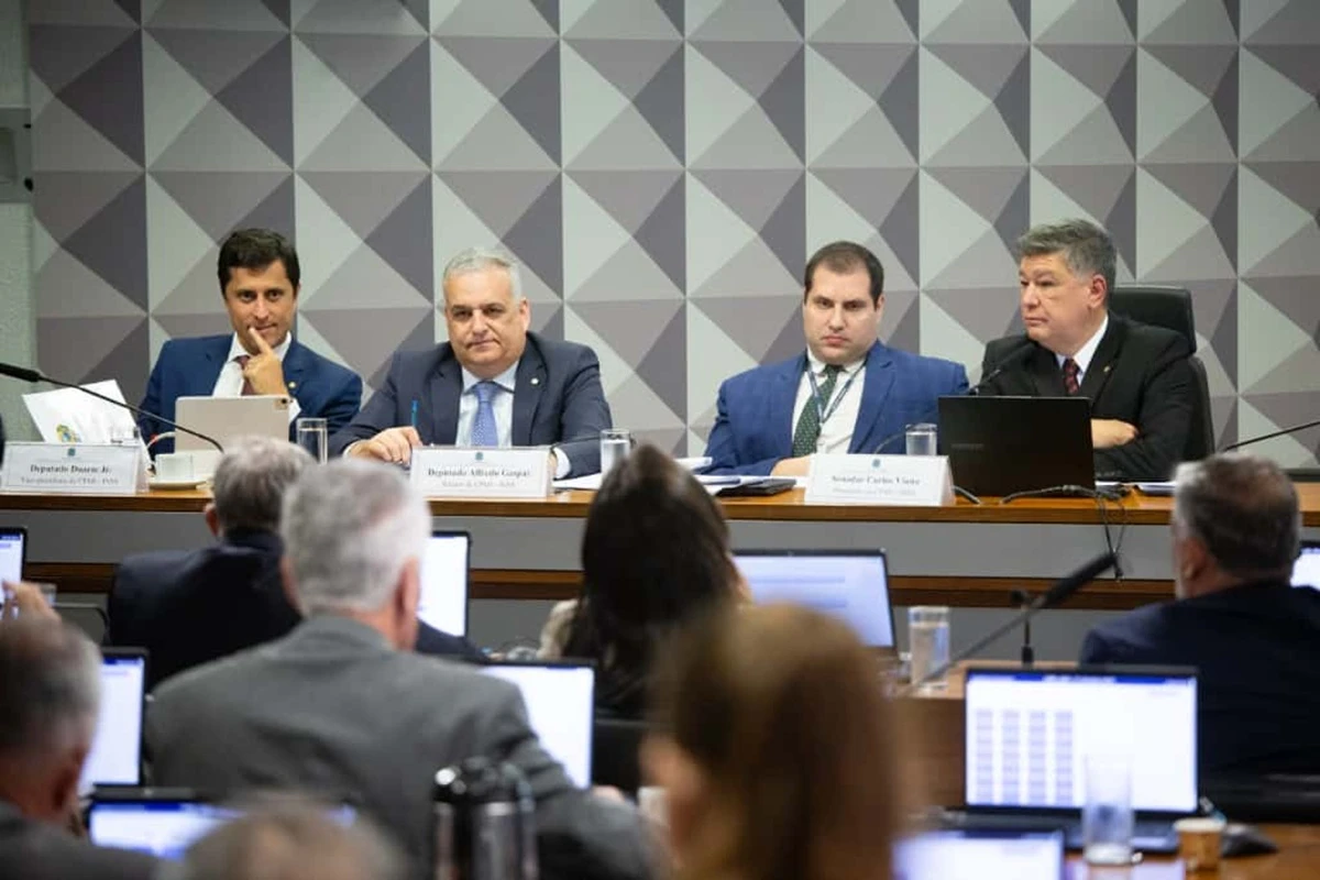 CPMI do INSS ouve presidente da Conafer; e ex-sócio de Nelson Wilians