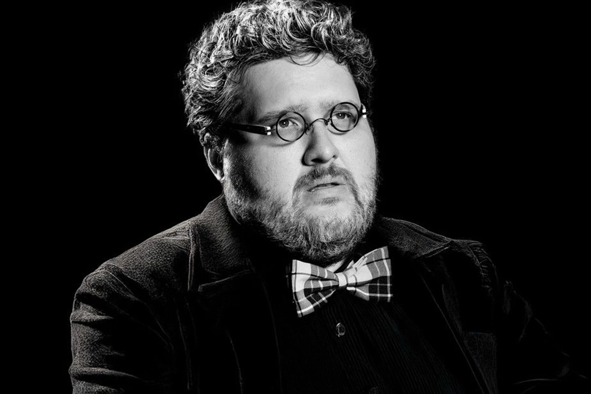 Felipe Hintze celebra papel de Jô no teatro: “Responsabilidade imensa”