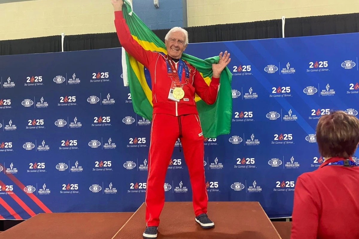 Idoso de 87 anos leva ouro em “Jogos Olímpicos” das polícias