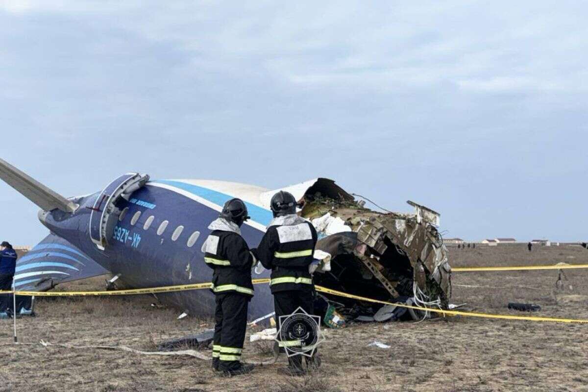 Avião que caiu no Cazaquistão despencou 1,4 mil metros em 2 minutos