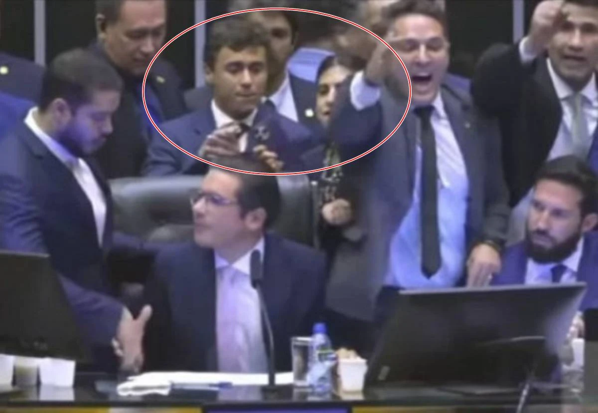 PL representa contra Camila Jara após suposta agressão a Nikolas