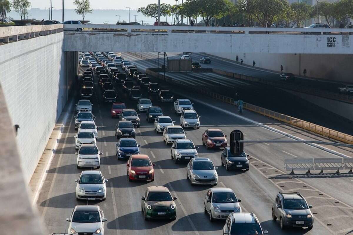 Atenção! CRLV-e 2024 passar a ser obrigatório em 1º de janeiro no DF