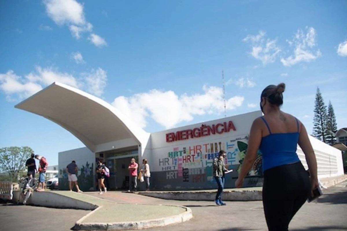 Mais de 19 mil pessoas esperam para fazer endoscopia digestiva no DF