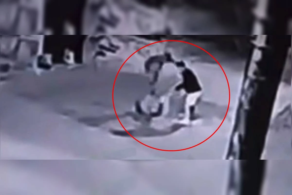 Vídeo: policial militar é agredido por dois ladrões e tem arma roubada