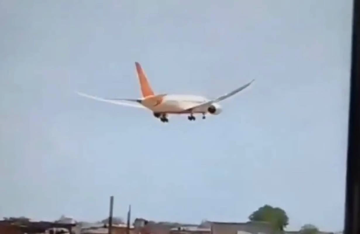 Avião levava passageiros da Índia, Canadá, Reino Unido e Portugal