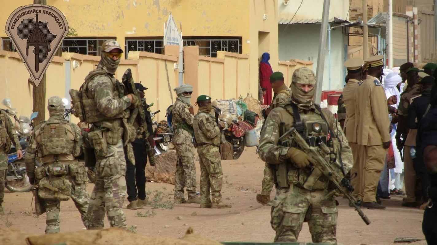 Rússia oferece até R$ 182 mil para cidadãos lutarem guerras na África