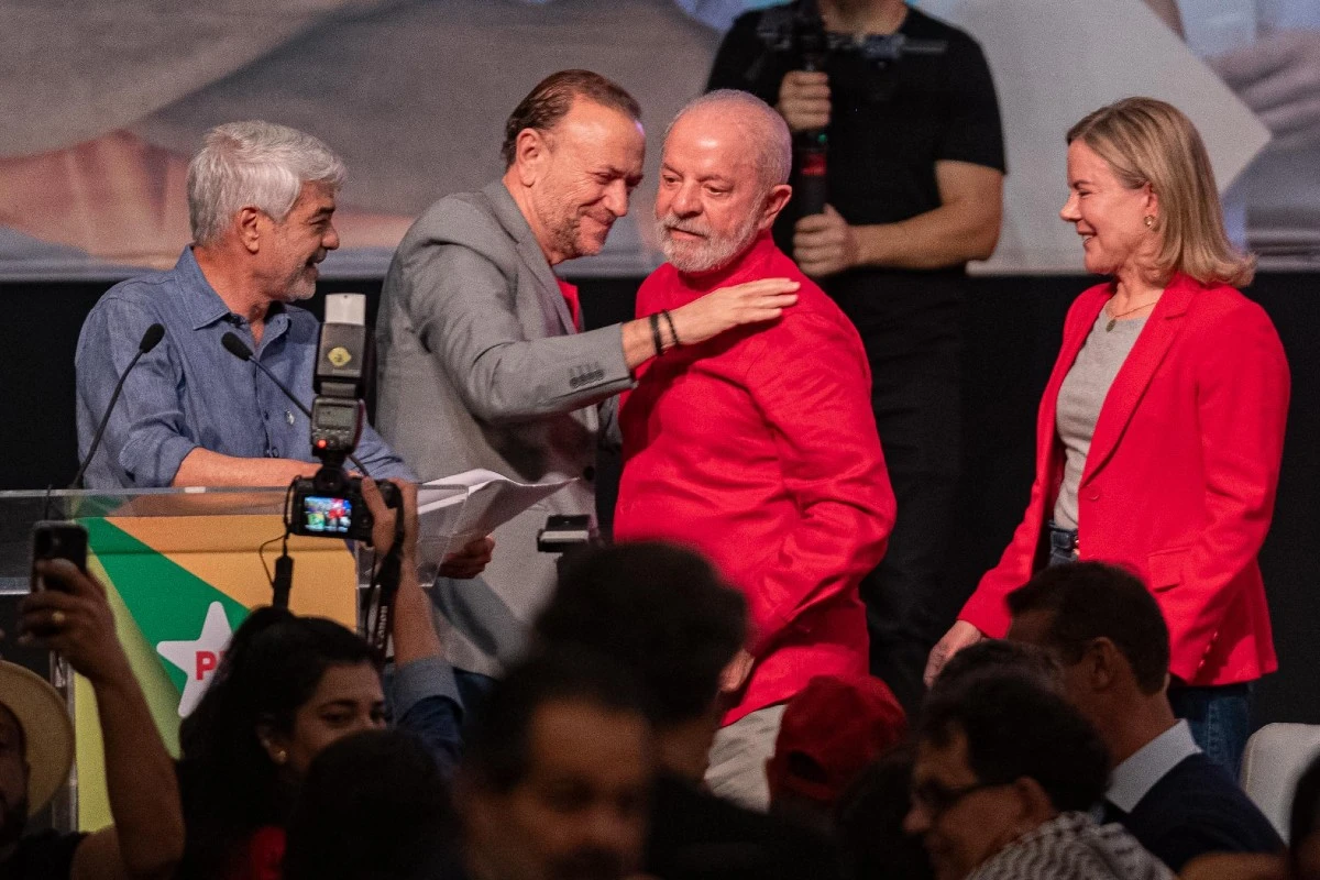 “Não nascerá outro Lula”, diz Edinho ao assumir presidência do PT
