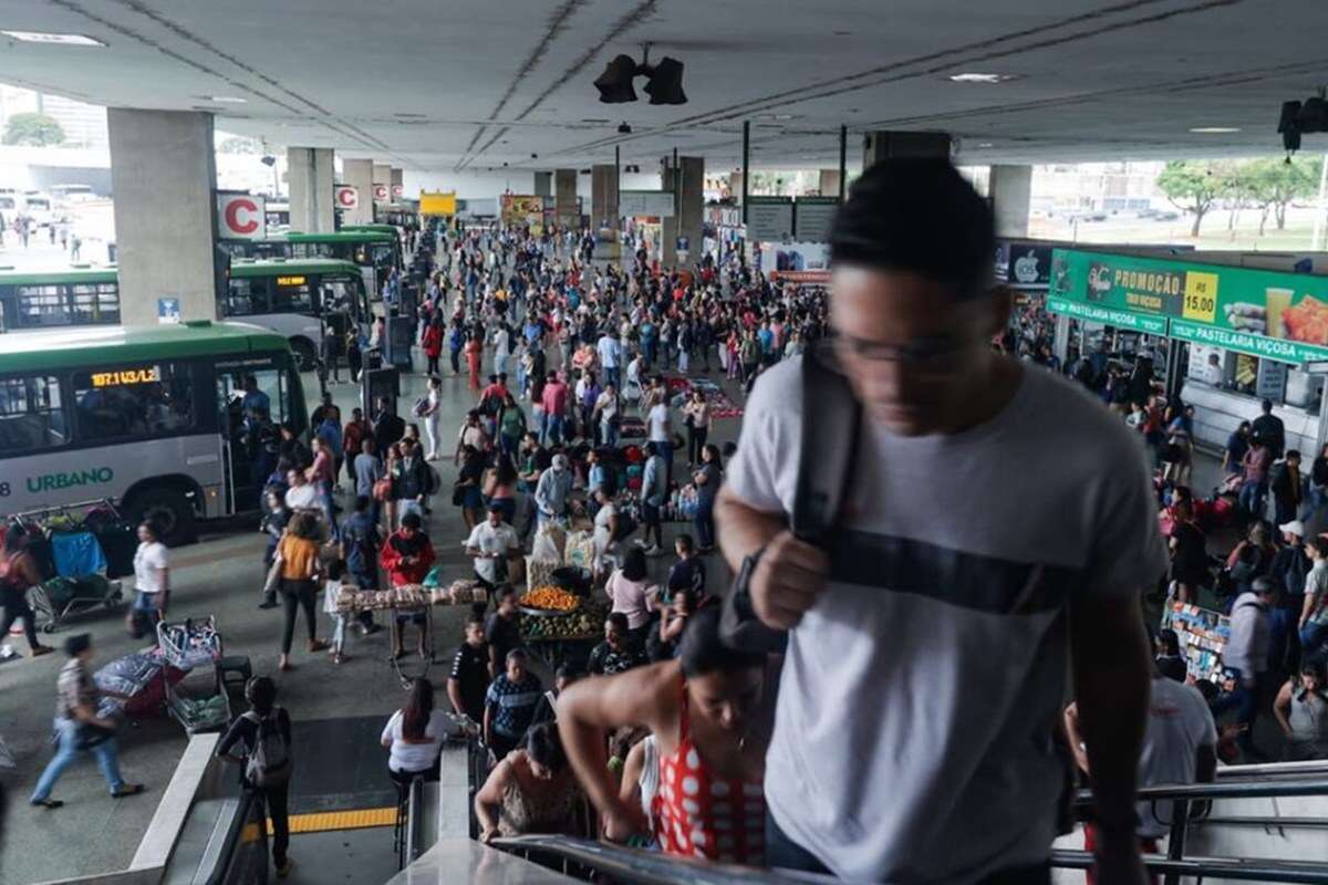 Homens em vulnerabilidade receberão atendimento na Rodoviária do Plano