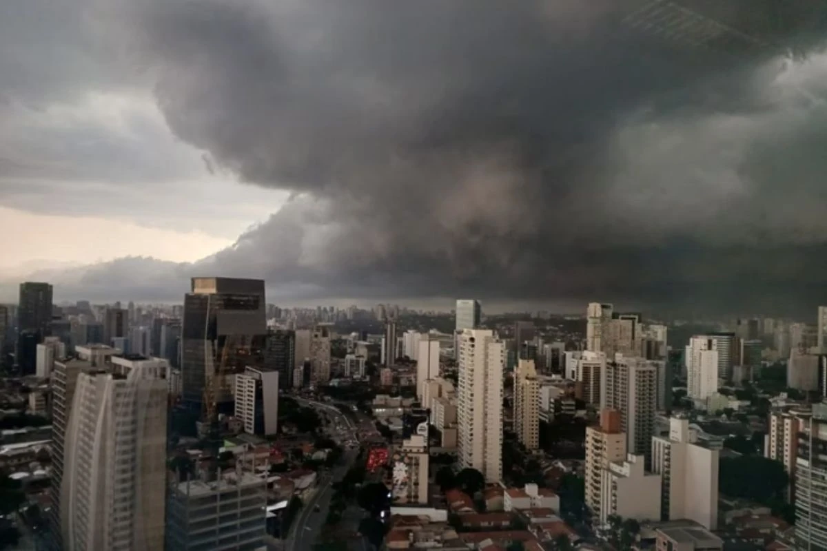 Ciclone atingirá as regiões Sul e Sudeste do país nesta semana