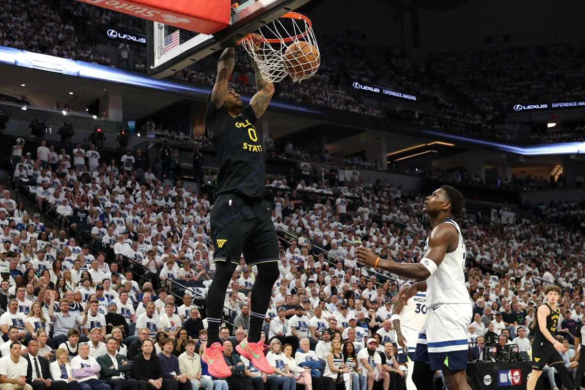 Warriors dominam Timberwolves e abrem 1 x 0. Curry sai lesionado