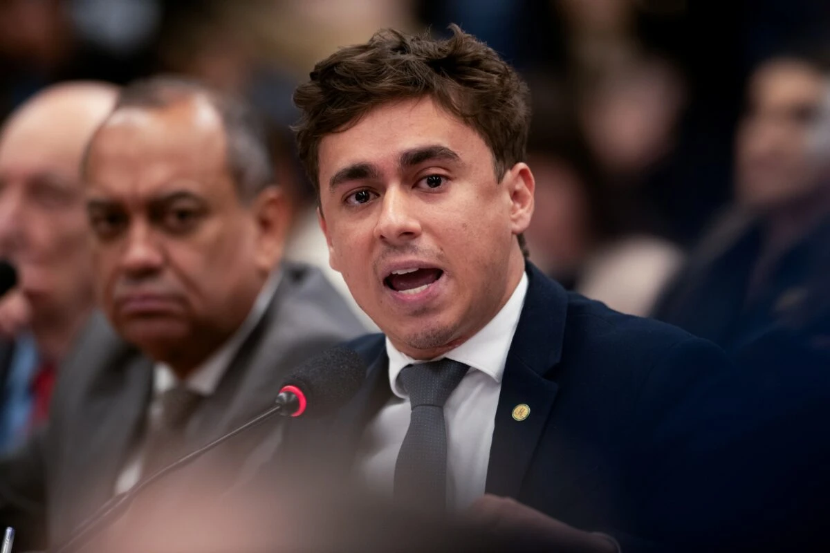 Rompidos no passado, Nikolas defende Malafaia após inquérito da PF