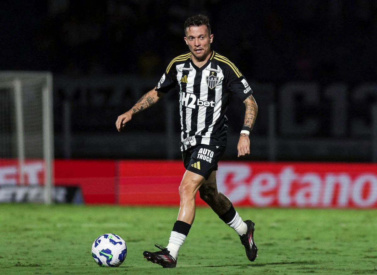 Bernard se manifesta sobre suposta notificação ao Atlético-MG: leia