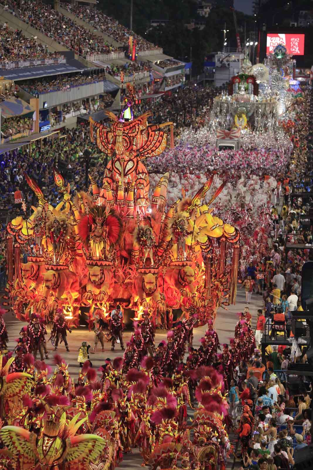 Carnaval no Rio: acompanhe o 1º dia de desfiles do Grupo Especial