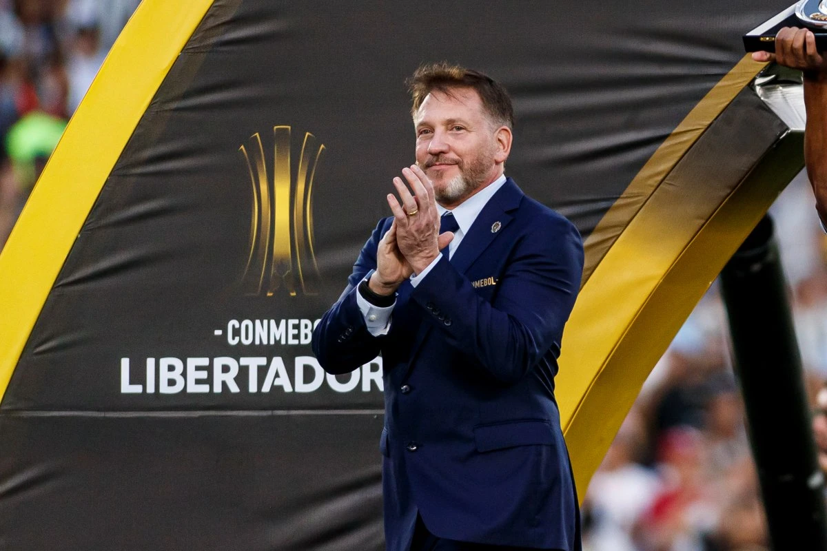 Presidente da Conmebol sugere Copa do Mundo de 2030 com 64 seleções