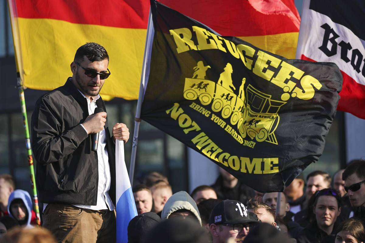 Marcha neonazista em Berlim termina com 90 presos