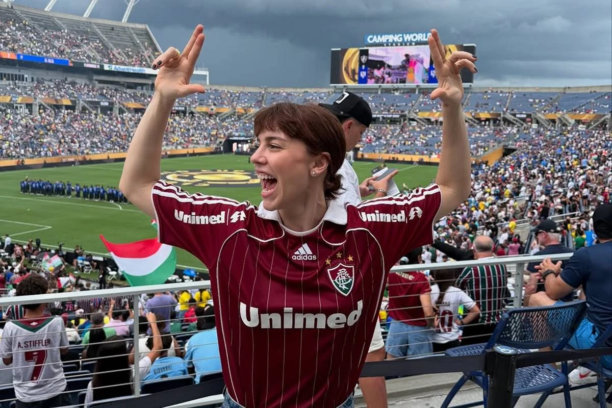 Alice Wegmann, Gilberto Gil e mais famosos comemoram vitória do Fluminense