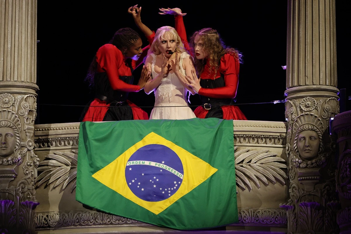 Leia mensagem que Lady Gaga deixou antes de ir embora do Brasil