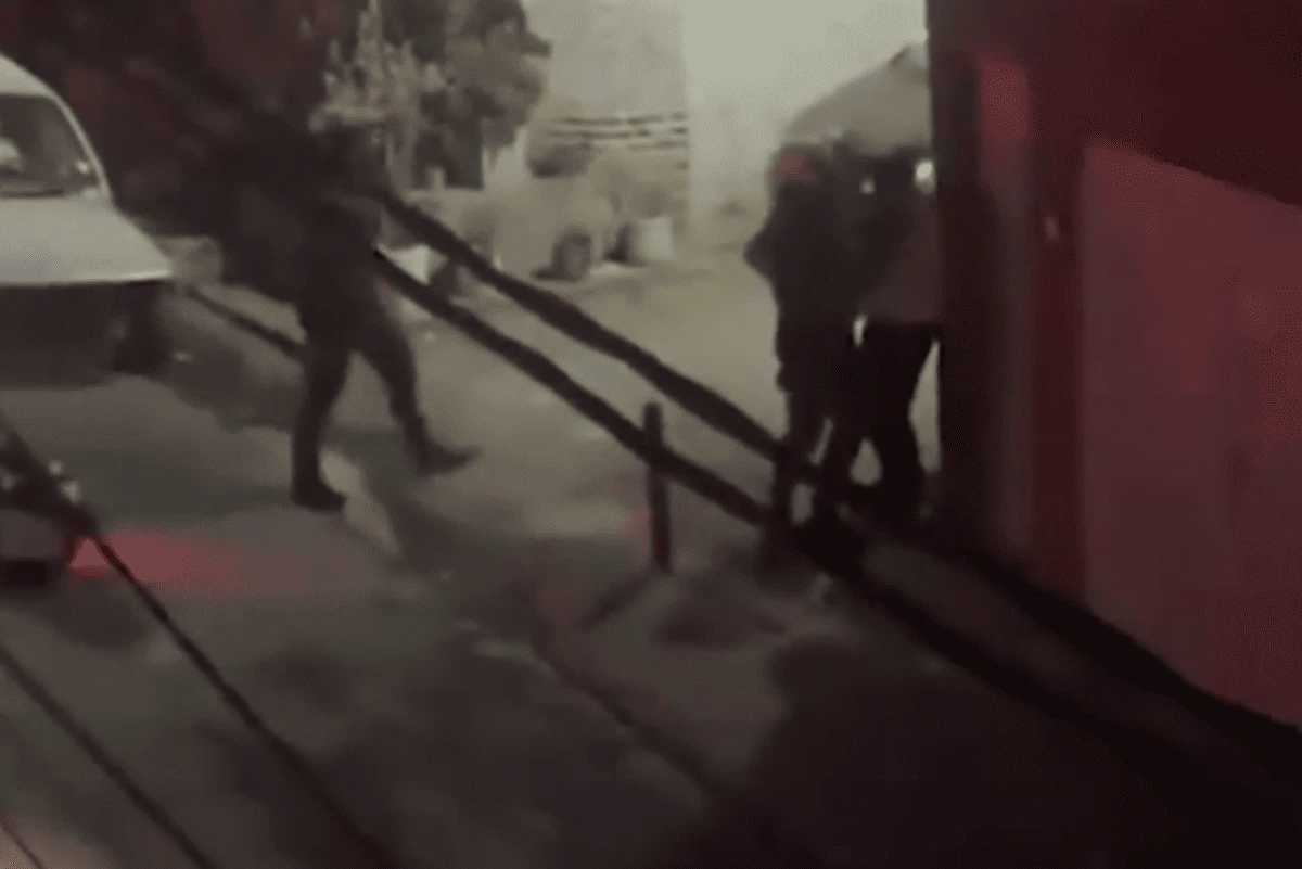 Vídeo: PM mente sobre agressão que deixou homem rendido desacordado
