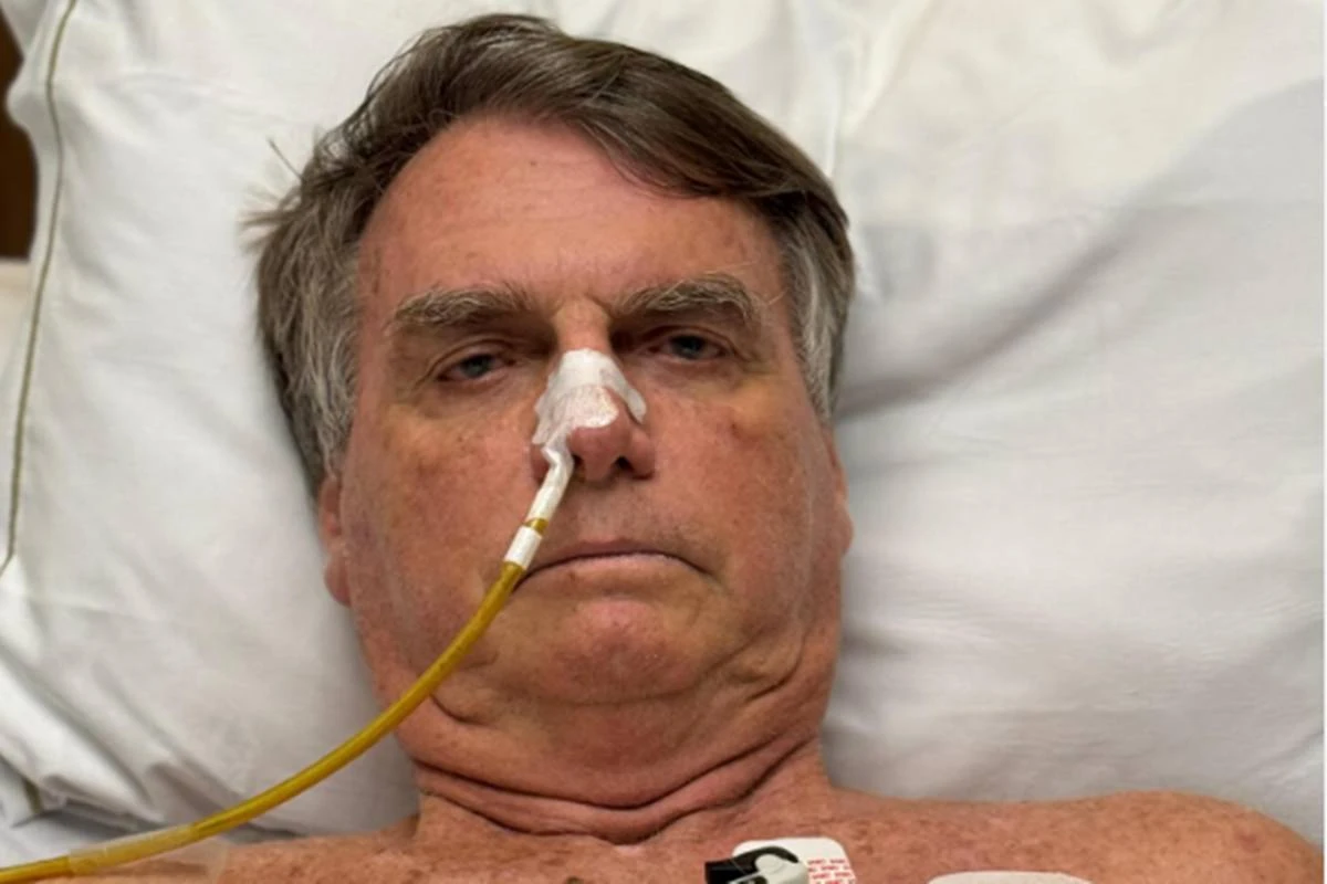 Bolsonaro passa a receber água via oral; confira novo boletim clínico
